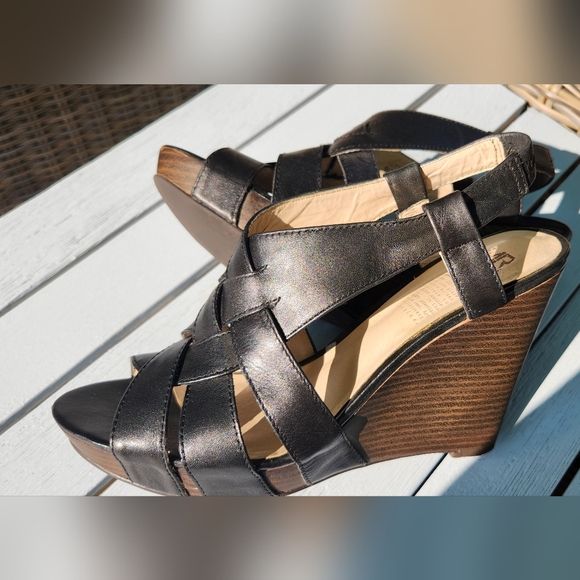 MRKT. black wedge sandals in size 7.5 - Picture 2 of 13